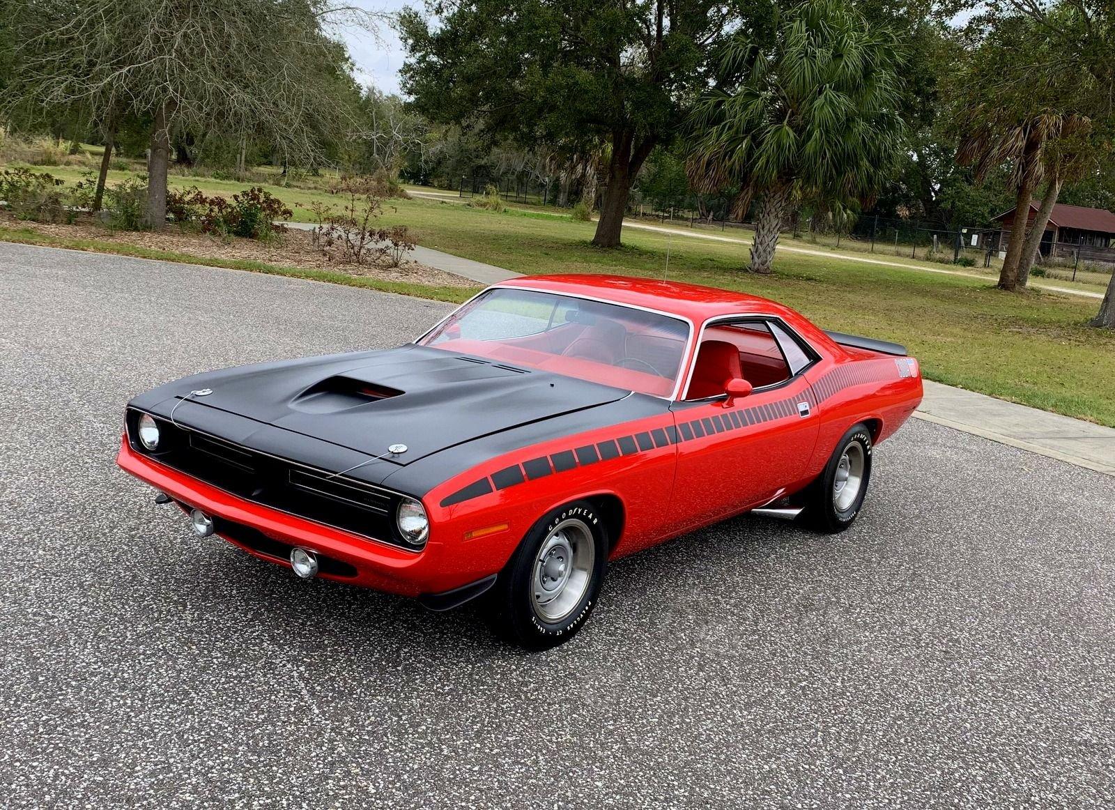 
1970
Plymouth
AAR 'Cuda


